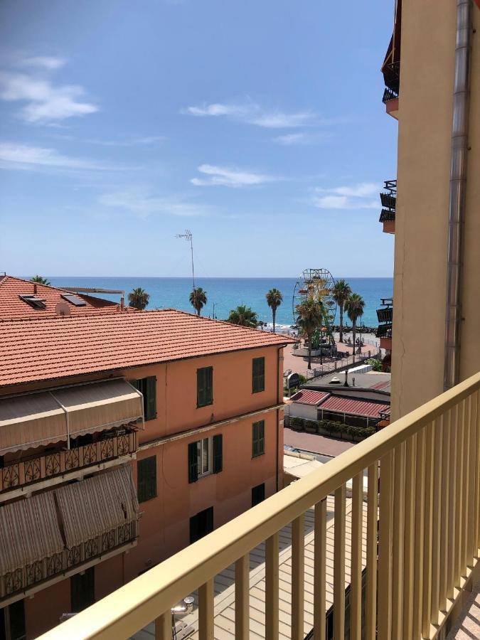 Casa Di Gio' Appartement Ventimiglia Buitenkant foto